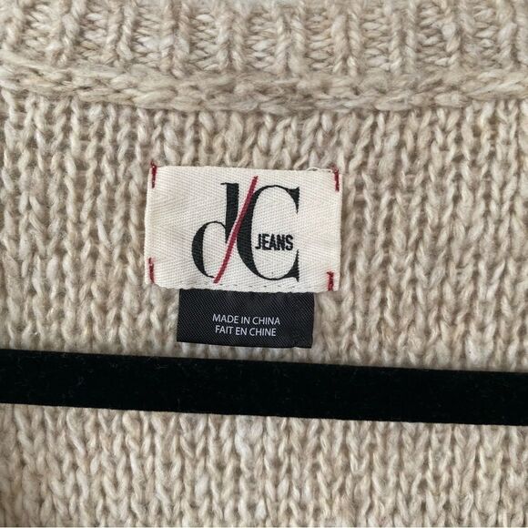 DC JEANS | Knit Sweater - Picture 5 of 9